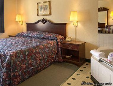 Rodeway Inn Florence - Cincinnati South Номер фото